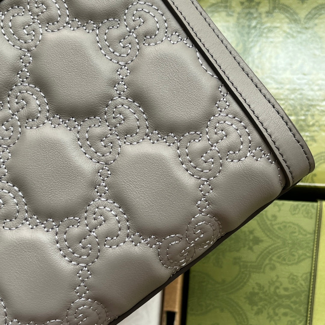 gg MatelassÃ© , ’s 10in Grey Small Handbag