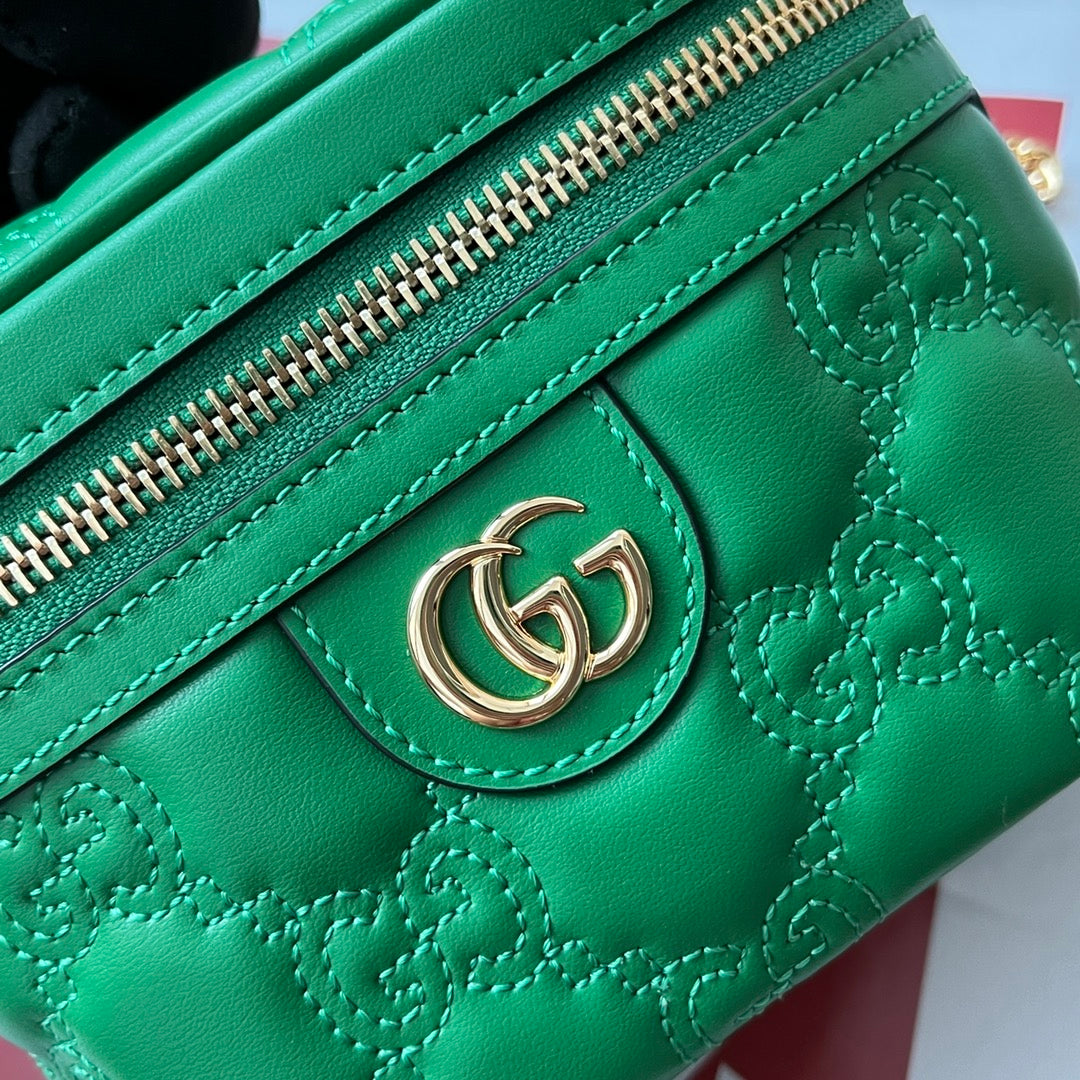 gg , ’s 6.3in Quilted Green Mini Bag